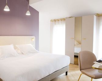 Hôtel Le XIX - Béziers - Bedroom