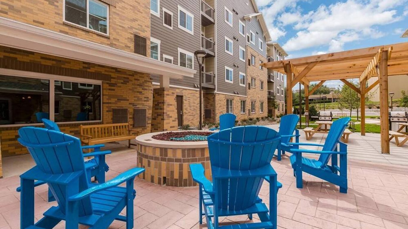 Waterwalk Extended Stay Kansas City - Overland Pk