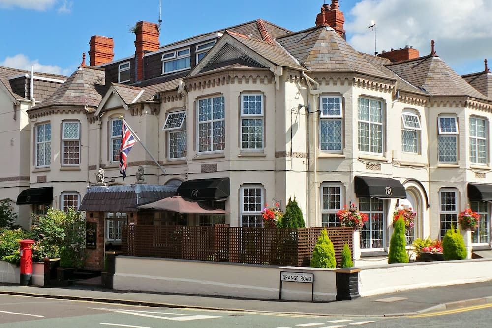 Brookside Hotel - צ'סטר - בניין