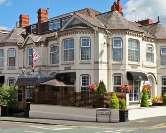 Brookside Hotel - Chester - Edifici