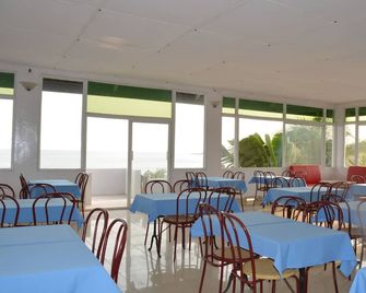 Hotel Azur Conakry - קונקרי - מסעדה