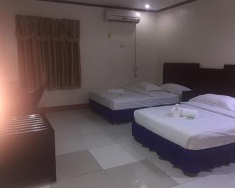 Jeamco Royal Hotel - Baybay - Baybay City - Camera da letto