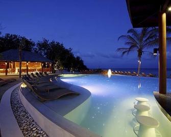 Sunset Ocean Pool Villa - King - Dhangethi - Pool