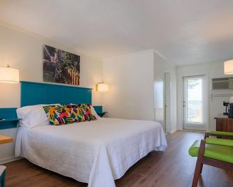 Bluff Shoal Motel - Ocracoke - Habitación
