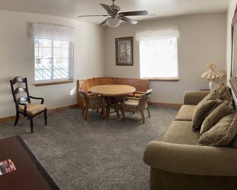 Aaa Zions South Hideaway Rr - Hildale - Sala de estar