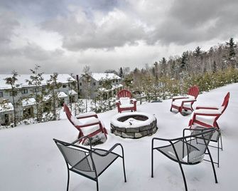 Slopeside Burke Mountain Condo with Fireplace! - East Burke - Balcony