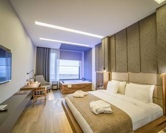 Aksular Hotel - Trabzon - Bedroom