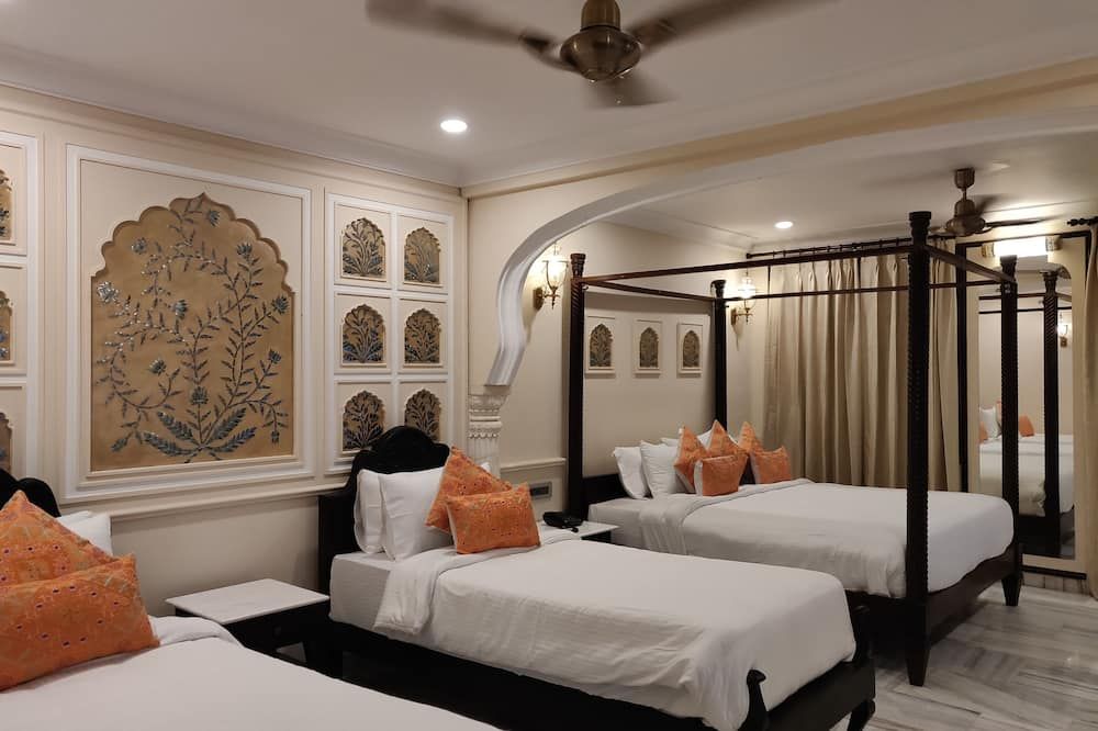 Laxmi Palace Heritage Boutique Hotel - ג'איפור - חדר שינה