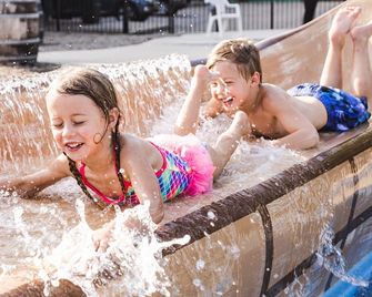 Williamsburg Woodlands Hotel & Suites, an official Colonial Williamsburg Hotel - Williamsburg