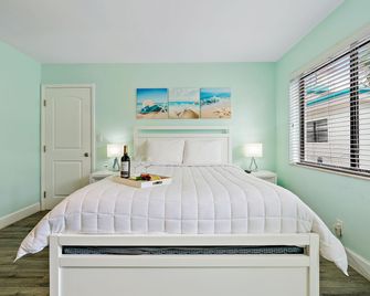 Hollywood Beachside Boutique Suites - Hollywood - Bedroom