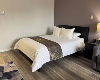 New Age Motel Inn - Yarmouth