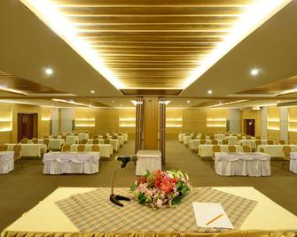Royal Phala Cliff Beach Resort - Rayong