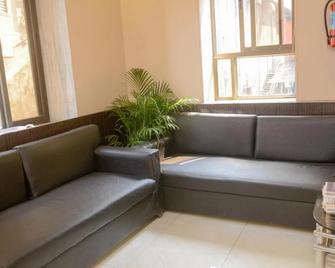 Hotel National - Bombay - Sala de estar