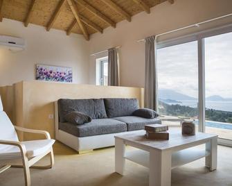 High level of hospitality-panoramic view-private pool-elegance. - Maggano - Sala de estar