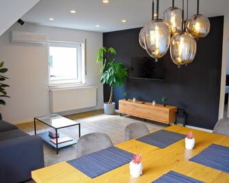 Hotel Emmerich - Winningen - Dining room