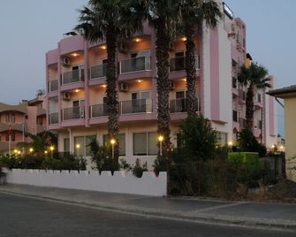 Hawaii Hotel 2 - Marmaris - Rakennus
