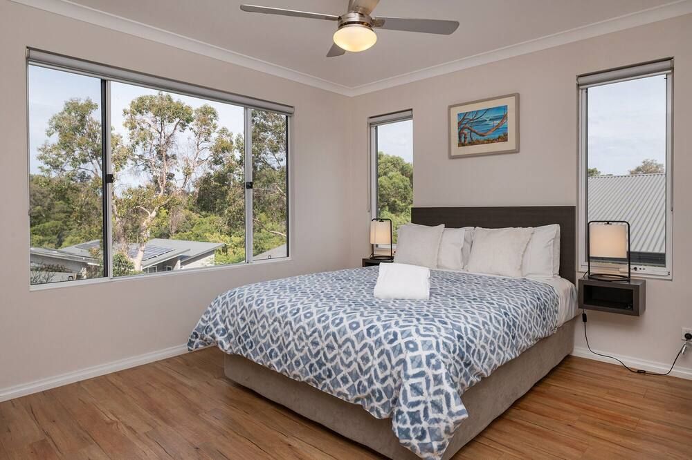 Surfs Up - Dunsborough - Bedroom
