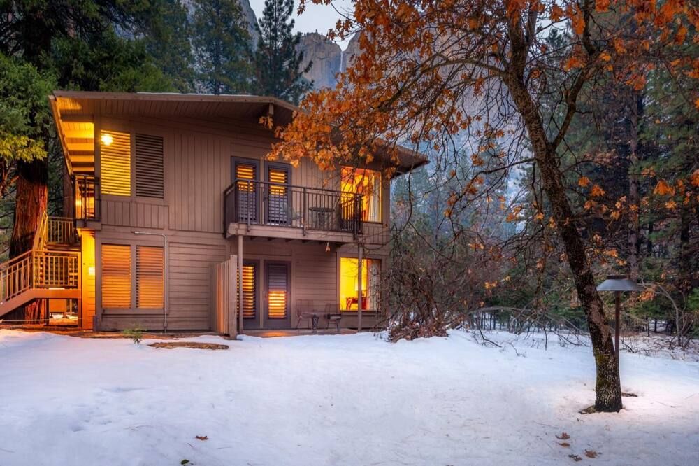 Yosemite Valley Lodge