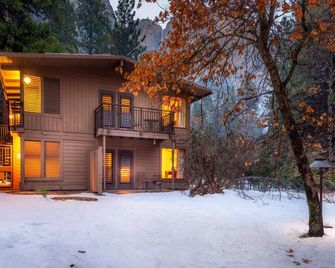 Yosemite Valley Lodge - Yosemite Valley - Gebäude