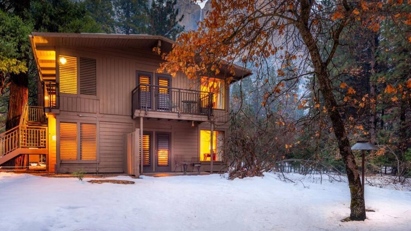 Yosemite Valley Lodge