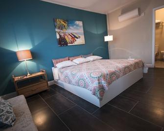 Beds n' Drinks Hostel - Miami Beach - Camera da letto