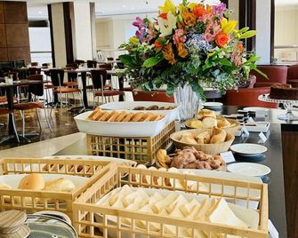 Blue Tree Towers Joinville - Joinville - Buffet