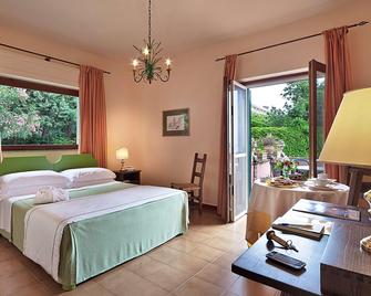 Hotel Villa Sirina - Taormina - Schlafzimmer