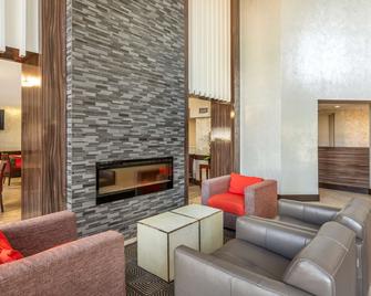 Comfort Inn Burlington - Burlington - Sala de estar