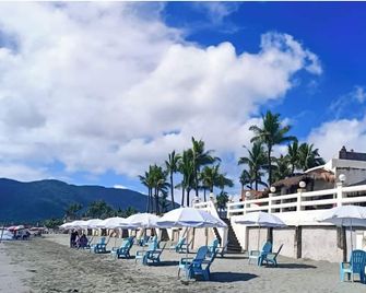 Bay's Inn Resort - Baler - Playa