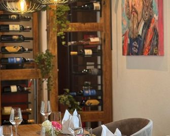 Hotel und Restaurant Hohe Schule - Herborn - Restaurant