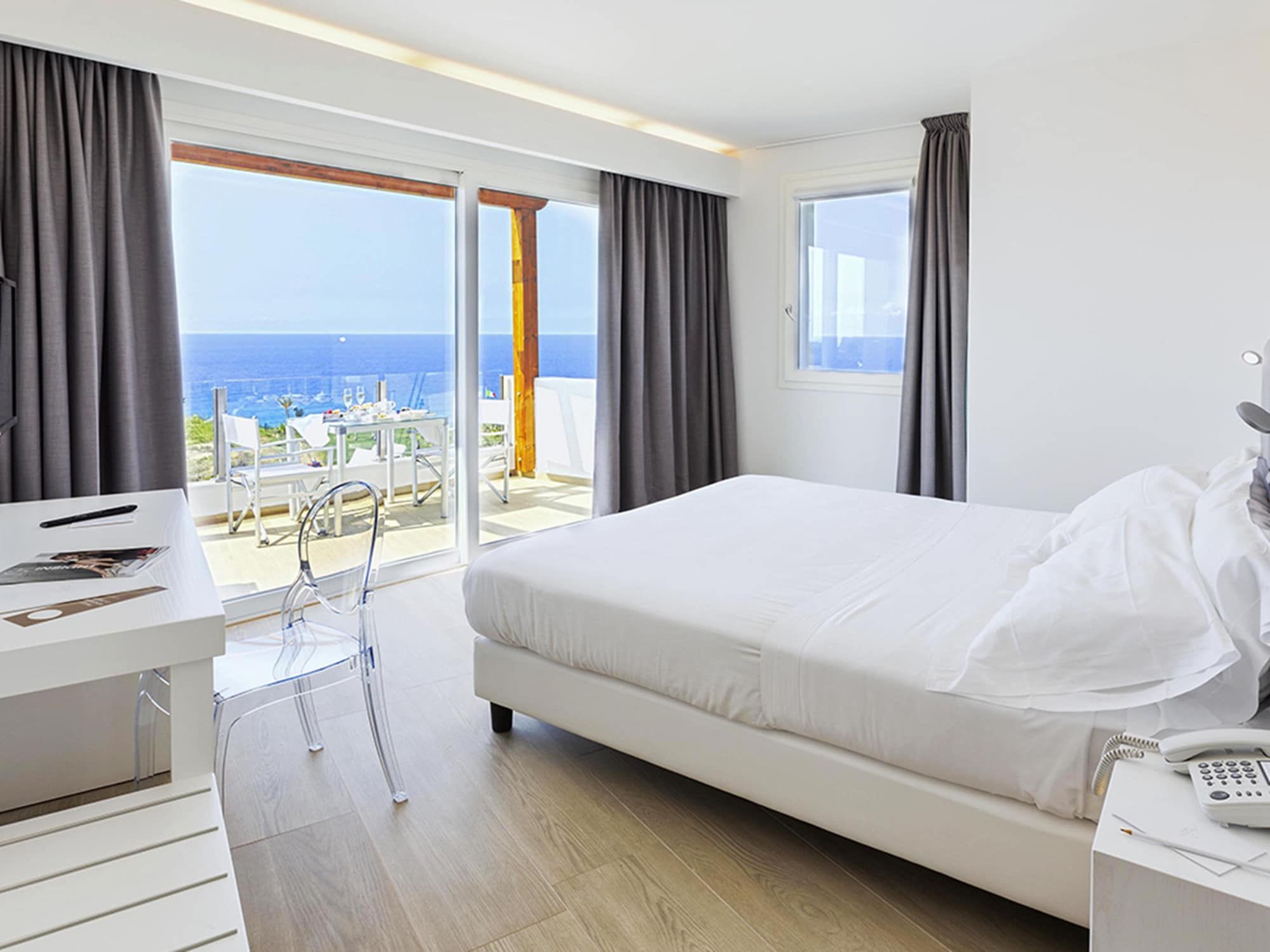 Infinity Resort Tropea - Parghelia - Schlafzimmer