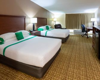 Med City Inn & Suites - Rochester - Bedroom