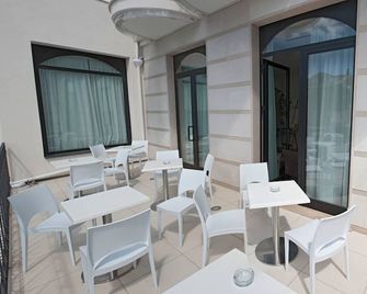 Hotel Fini - San Giovanni Rotondo - Balcony