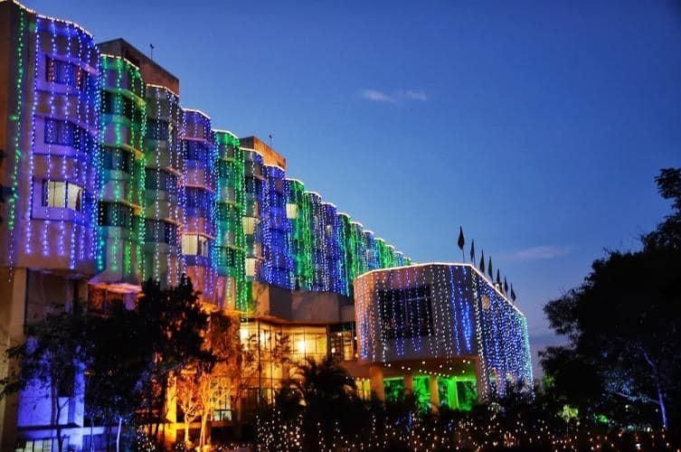 هوتل داسابراكاش بارادايس