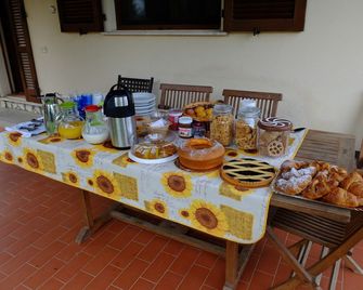 Agriturismo Al Girasole - Orbetello - Bufet