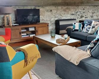 Chalet 150 m2 10 people, la Mongie resort, cols d'aspin and Tourmalet - Sainte-Marie-de-Campan - Wohnzimmer