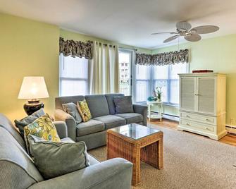 Wildwood Crest Condo 2 Blocks to Beach! - Wildwood Crest - Sala de estar