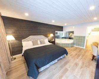 Choice Inn by the Falls - Niagara Falls - Bedroom