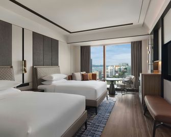 Sheraton Kota Kinabalu Hotel - Kota Kinabalu - Κρεβατοκάμαρα