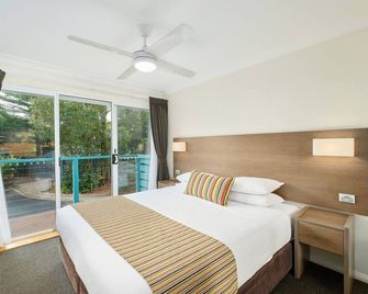 Flynns on Surf - Port Macquarie - Bedroom