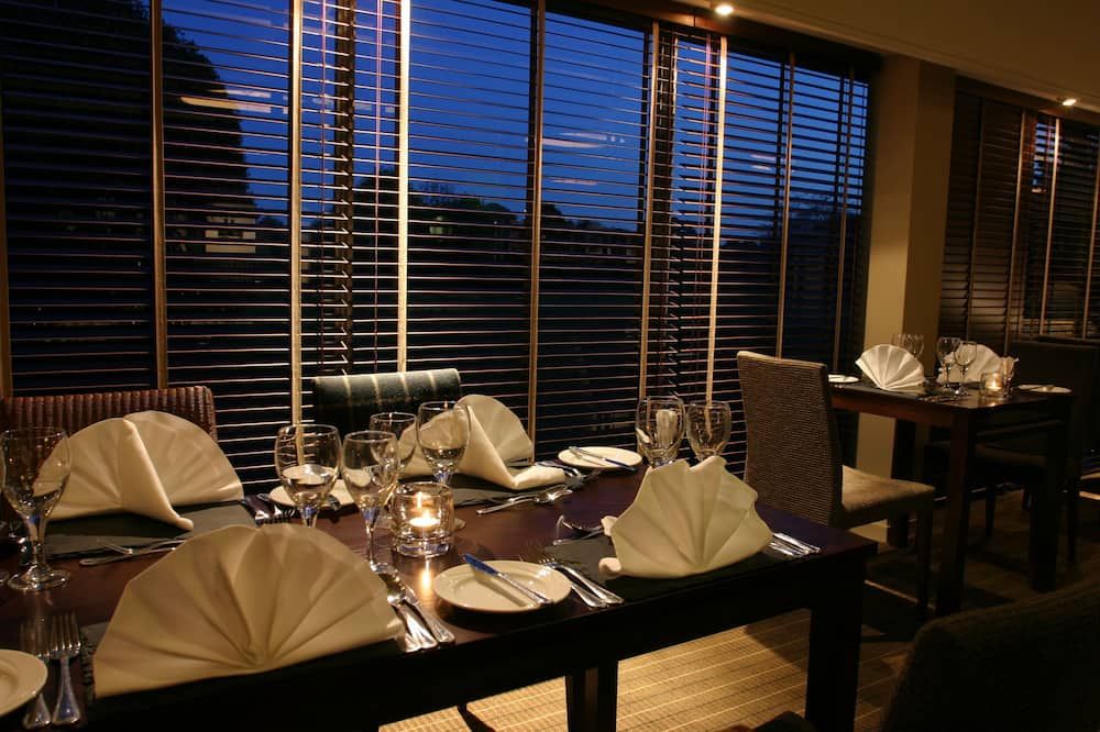 Garner Hotel Eight Acres Elgin by IHG - Elgin - Restaurace