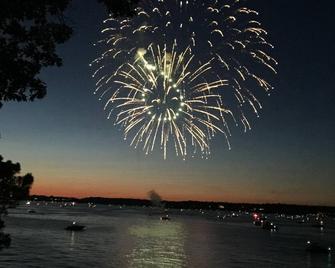 Waterfront Cabin on Grand Lake in Tia Juana - Eucha - Playa