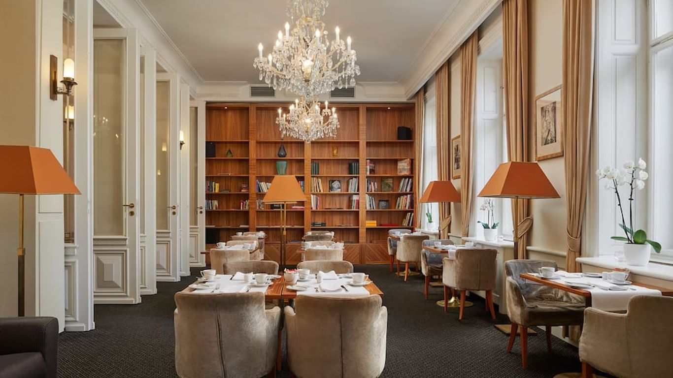 Ventana Hotel Prague