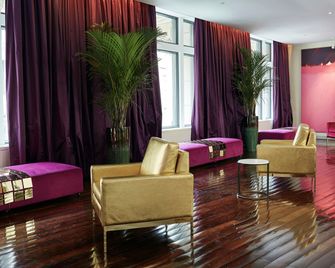 Hotel St Paul, Montreal, a Member of Design Hotels - Montreal - Lounge