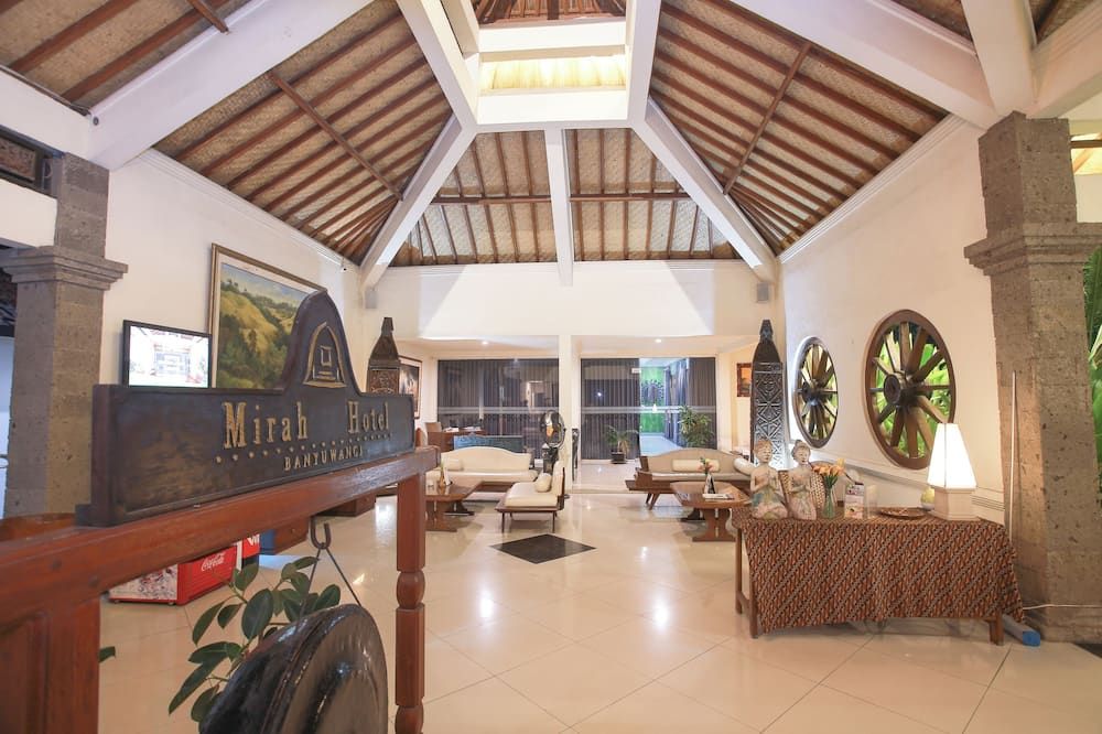 Mirah Hotel & Resort Banyuwangi - Banyuwangi - Recepción