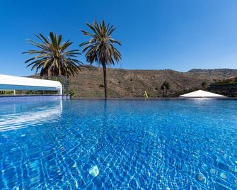 Holidays & Health in Finca Oasis - Villa 7 - Telde - Pool