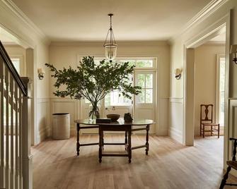 Inness - Accord - Dining room