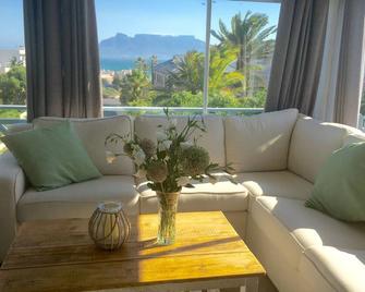 5 Options Guest House - Ciudad del Cabo - Sala de estar