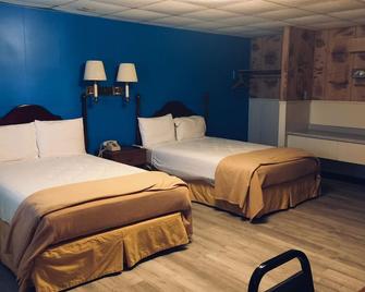 Tall Corn Inn - Shenandoah - Bedroom