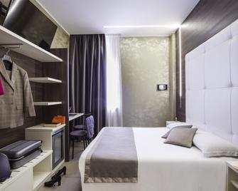 Ibis Styles Milano Centro - Milan - Bedroom
